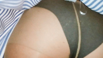 Ut_3132# This upskirt for those who like tights. Beautiful ass, covered with nylon, it looks great! 