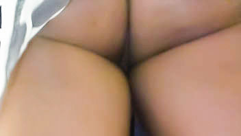 Ut_2264# Chick with chic hips in hot teen upskirt clip. You would wish to touch and to caress them. 