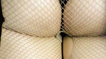 Ut_1973# The blondie in short black skirt. Wonderful ass in black panties with white sanitary napkin