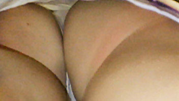 Ut_2313# Slender nymph in colored miniskirt. Cool ass and clean shaved perineum in white thong. Oper