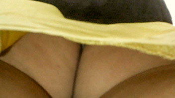 Ut_2632# Brunette cutie in yellow miniskirt. Chic round bum in white panties. Our upskirt master was