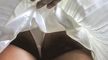 Ut_2022# Well-tanned girl in wide white skirt. Chic round bum in white panties. Excellent upskirt cl